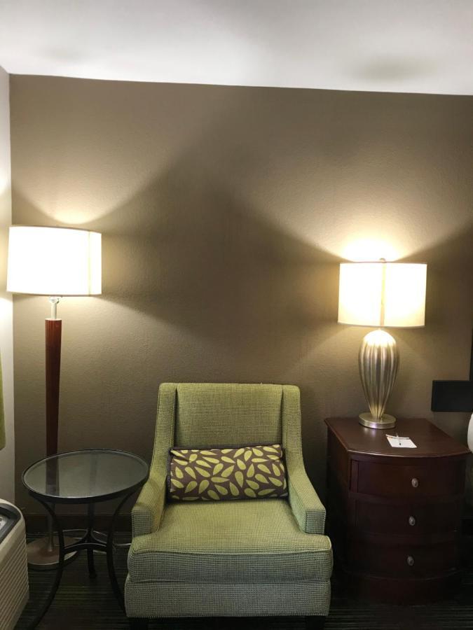 Hotel Super 8 By Wyndham Oxford Extérieur photo