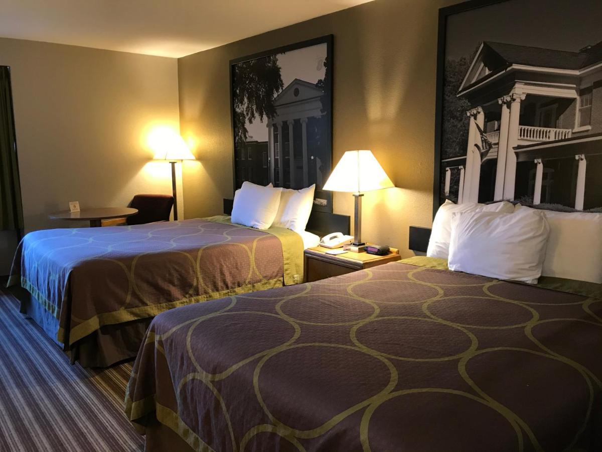 Hotel Super 8 By Wyndham Oxford Extérieur photo