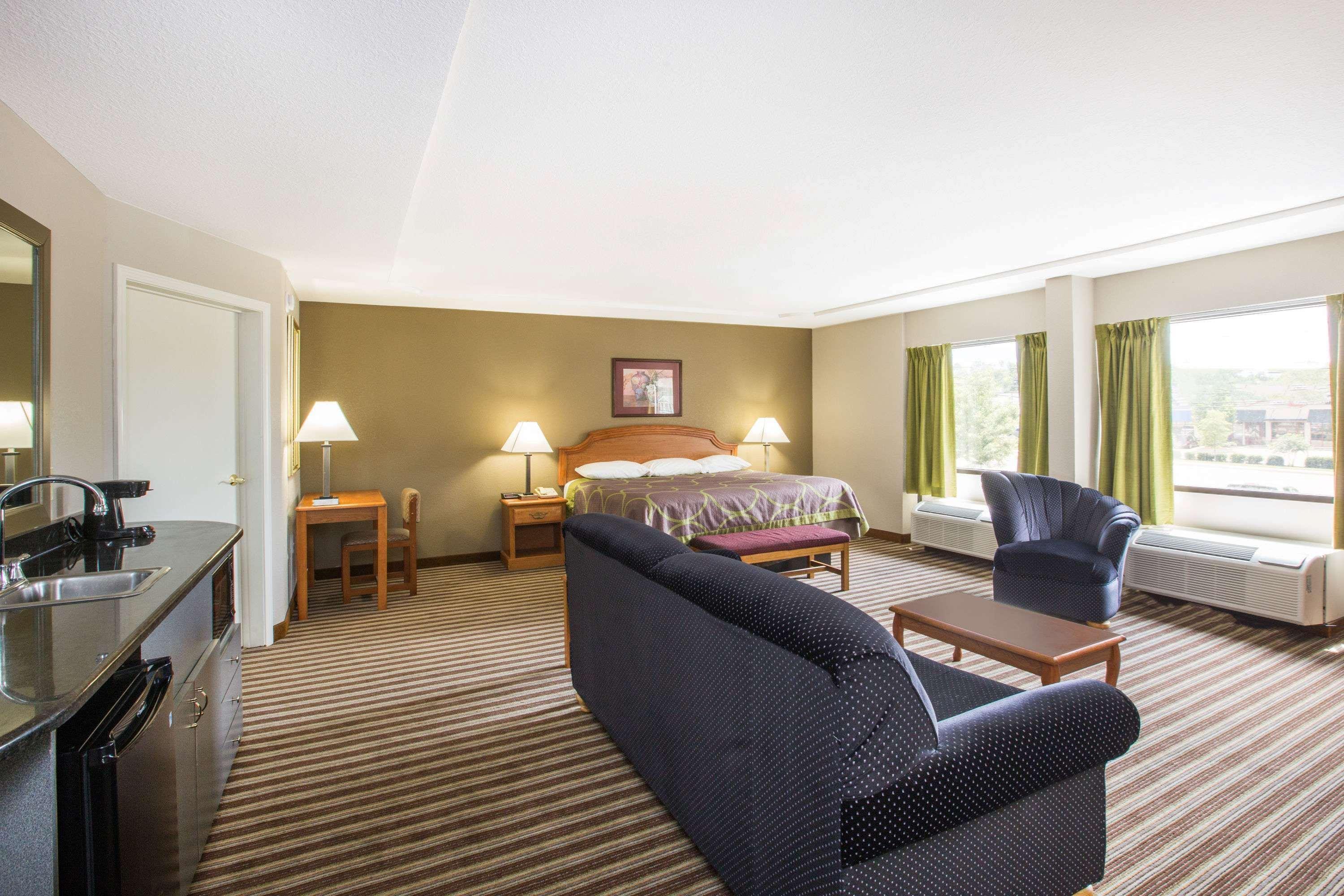 Hotel Super 8 By Wyndham Oxford Extérieur photo