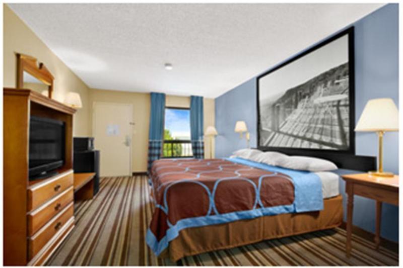 Hotel Super 8 By Wyndham Oxford Extérieur photo