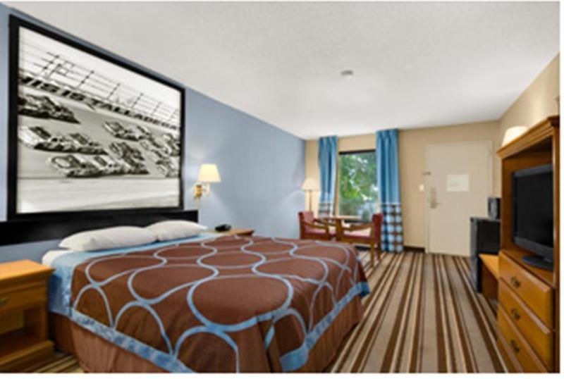 Hotel Super 8 By Wyndham Oxford Extérieur photo